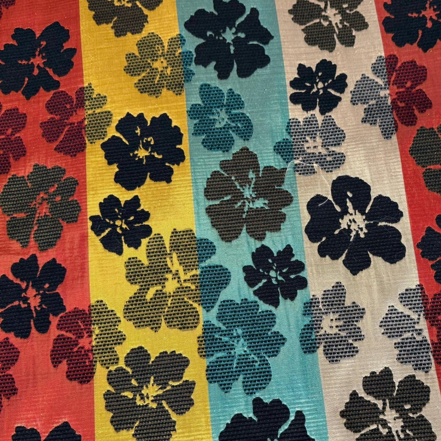 Brocato Estampado - 1 mt 1,50 mts Ancho | Detalle - Telas Pacífico Sur